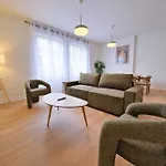 L'ange Au Sourire - Cathedrale - 3 Apartment Reims