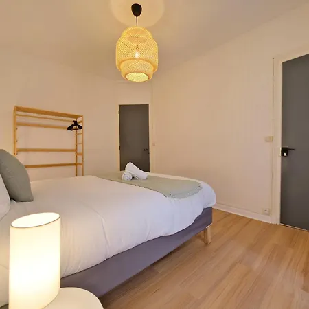 L'ange Au Sourire - Cathedrale - 3 Apartment *